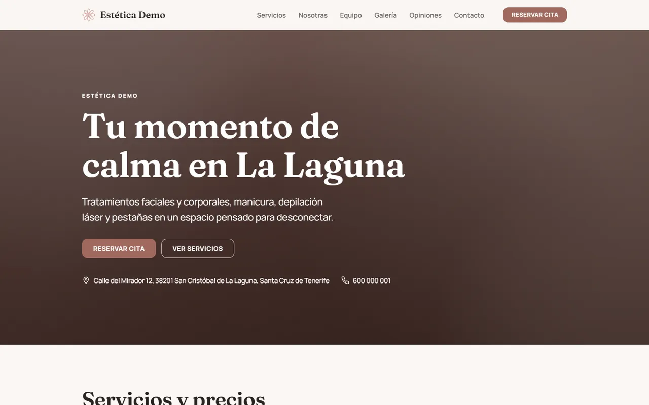 Web pública de un centro con su lema, botón de reservar cita y datos de contacto