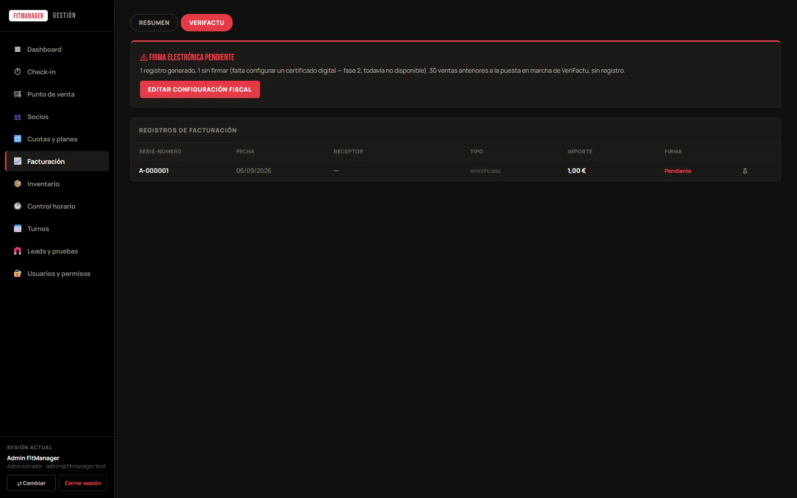 Panel de cumplimiento VeriFactu con registros de facturación